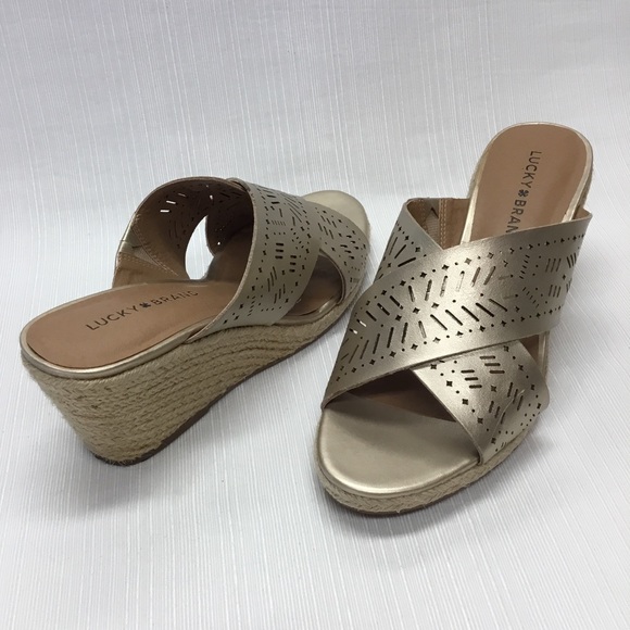 Lucky Brand Gold Slide-On Wedges - Picture 5 of 7
